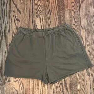 Good American Green Shorts with Lightweight Elastic Waist